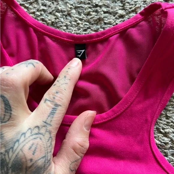 Gymshark med crop top sports bra - Picture 3 of 5